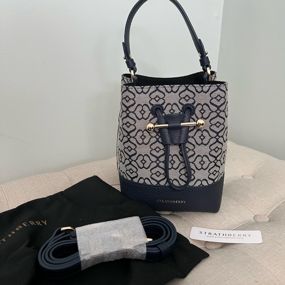 ✨NWT | Strathberry Lana Osette Monogram Jacquard Crossbody Bucket Bag